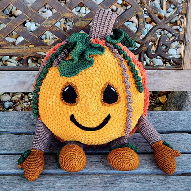 Crochet Pumpkin Pillow Pattern ~ Pluffy Pal