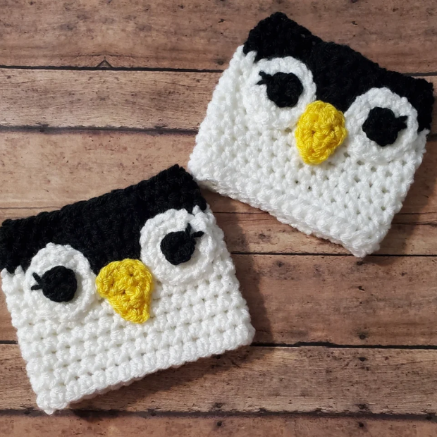 Peek a Boo Penguin! Crochet Boot Cuffs Free Pattern