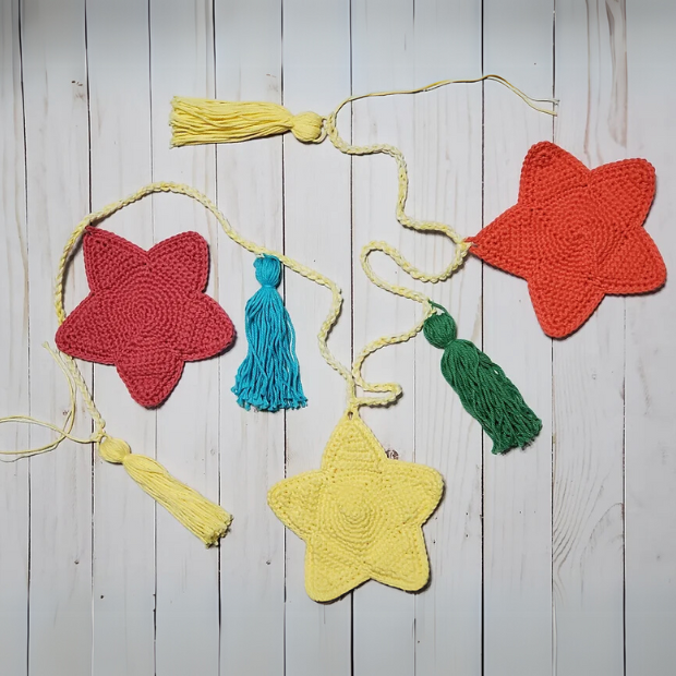 Little Star Garland Free Crochet Pattern For Beginners