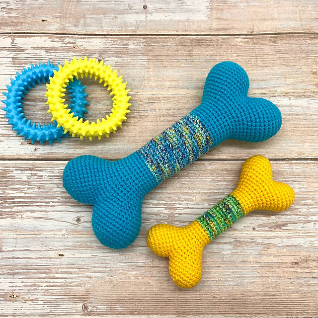 Easy crochet dog bone toy free pattern
