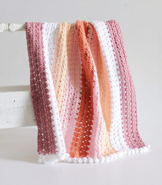 Free crochet boho blanket pattern
