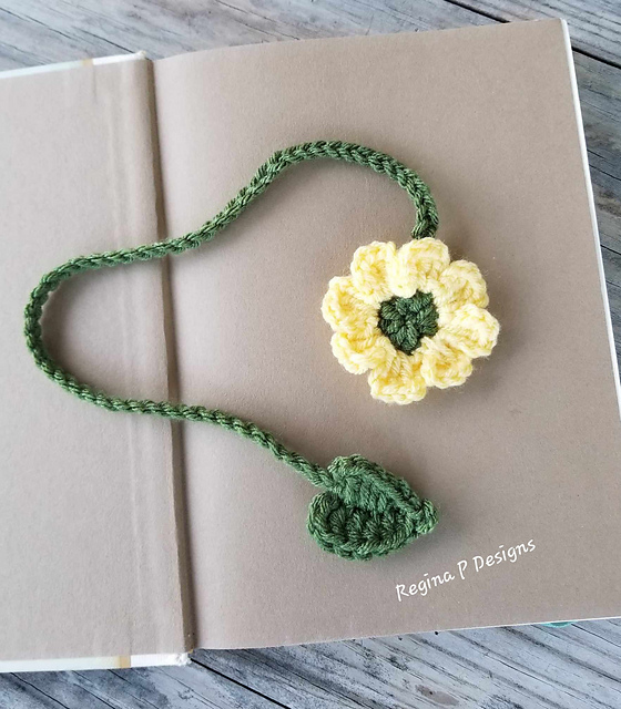 Easy Crochet Spring Flower Bookmark Pattern